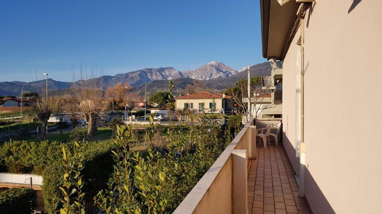 מרינה די מסה Hotel Patrizia מראה חיצוני תמונה